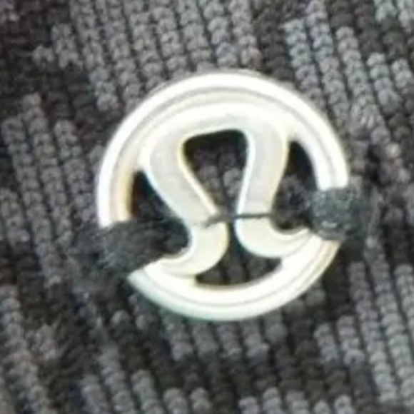 Lululemon in the Flow Crop II Soul Geo - Picture 2 of 3